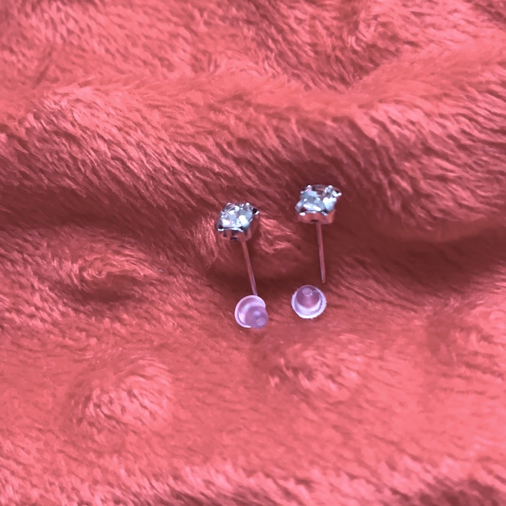 4mm Diamond Stud Earrings